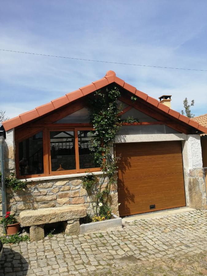 Villa Casa Freixedelo Santa Comba de Rossas Esterno foto