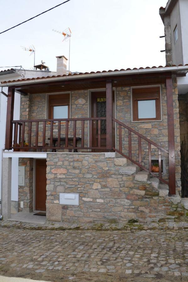 Villa Casa Freixedelo Santa Comba de Rossas Esterno foto