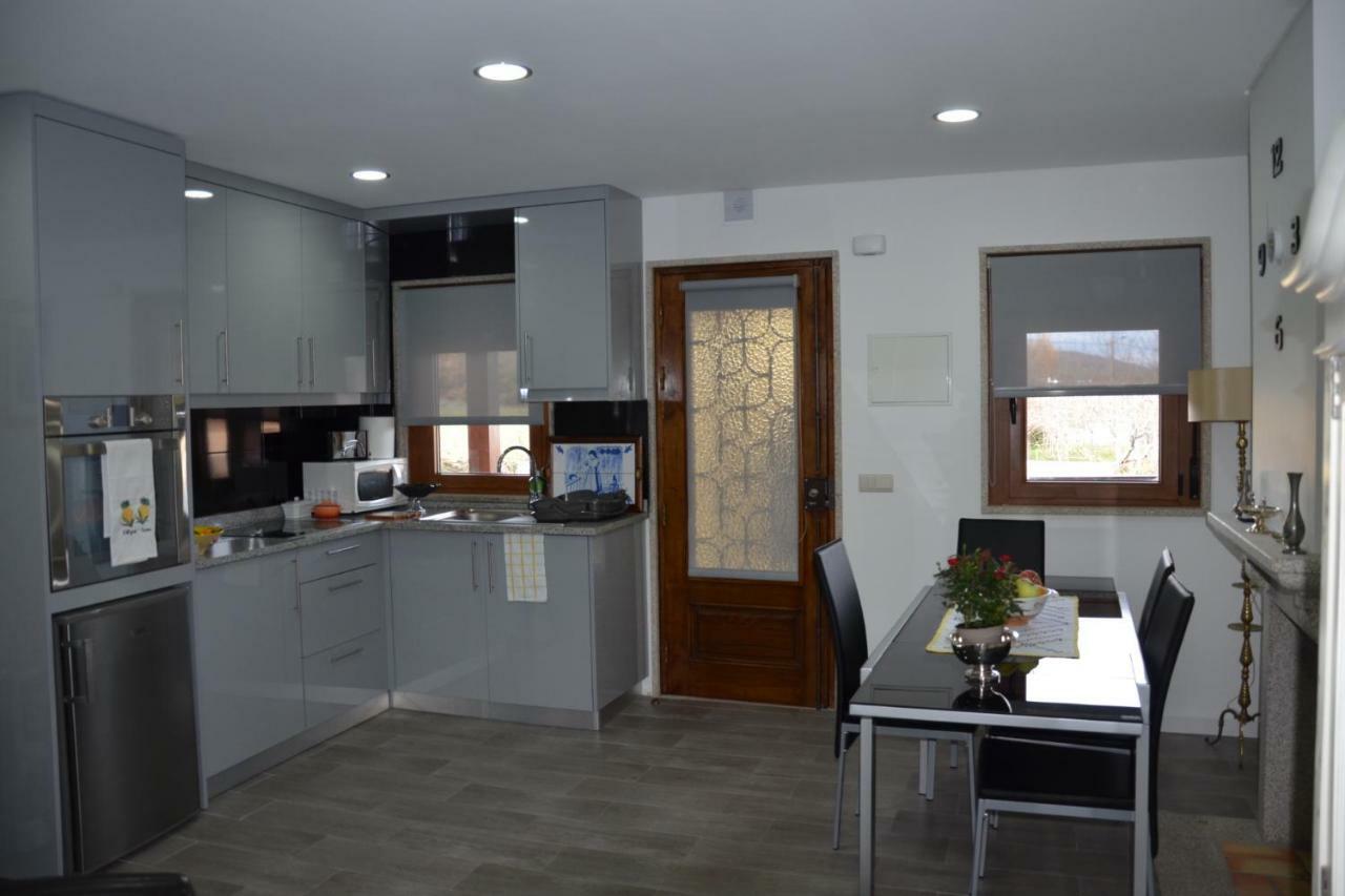 Villa Casa Freixedelo Santa Comba de Rossas Esterno foto